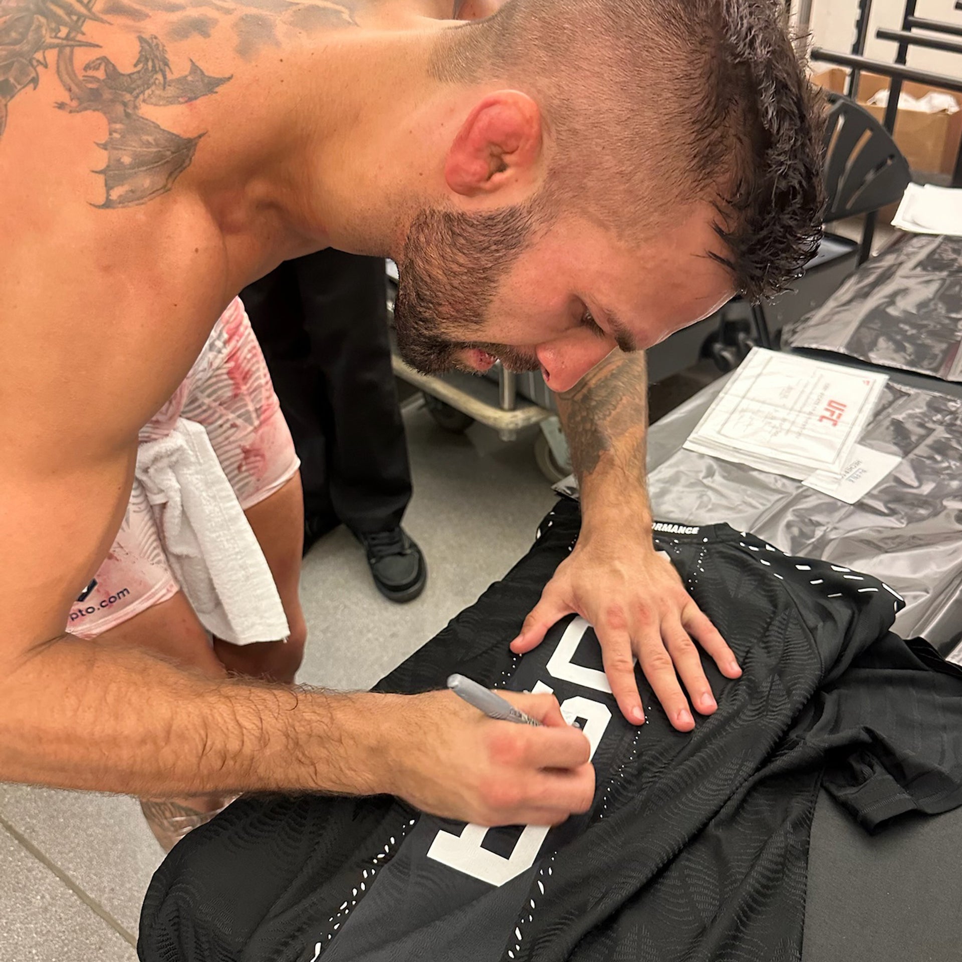 Hecher Sosa Signed 1-of-1 Fight Worn Jersey UFC Fight Night: Emmett vs Vallejos