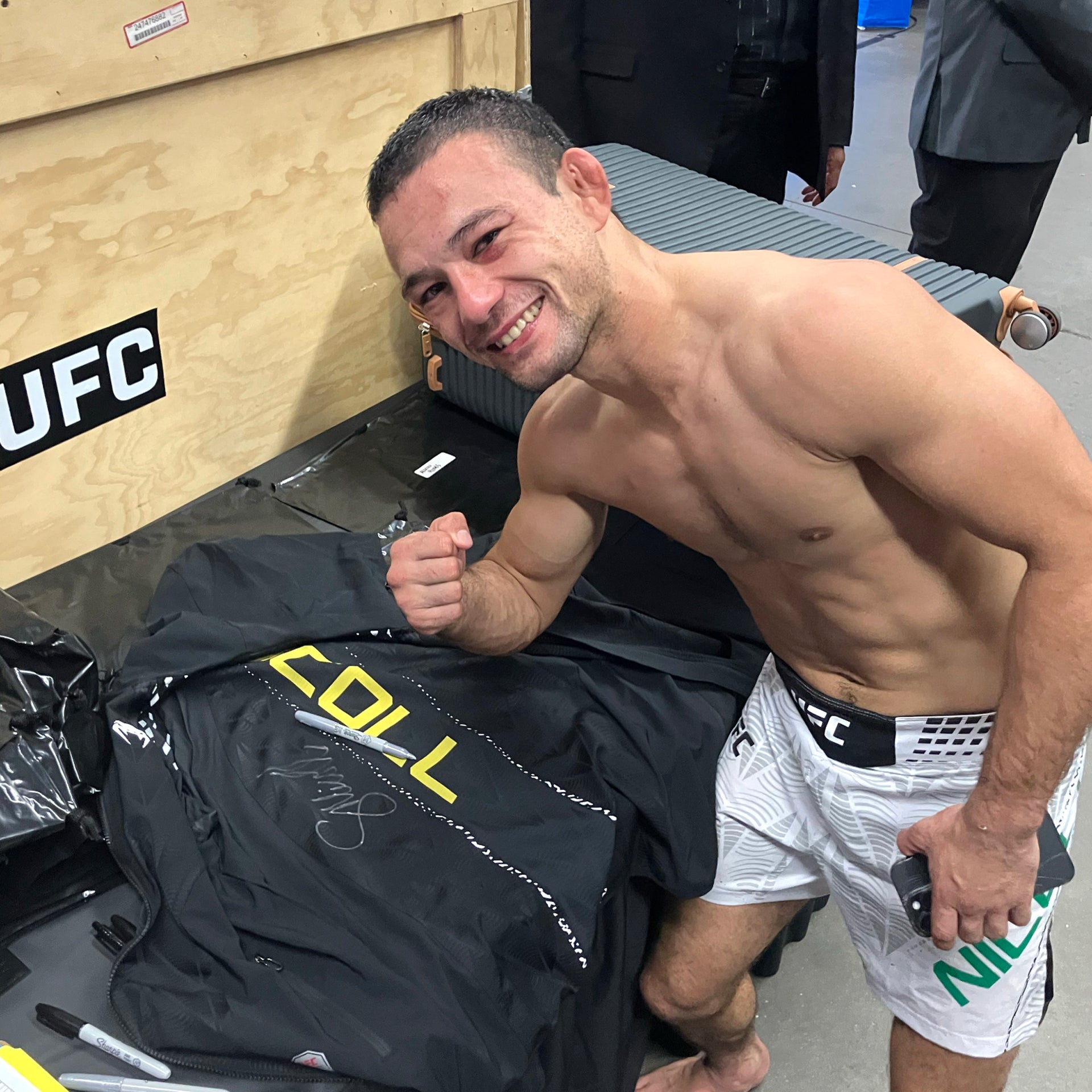 Stewart Nicoll Signed 1-of-1 Fight Worn Hoodie UFC Fight Night: Du Plessis vs Usman