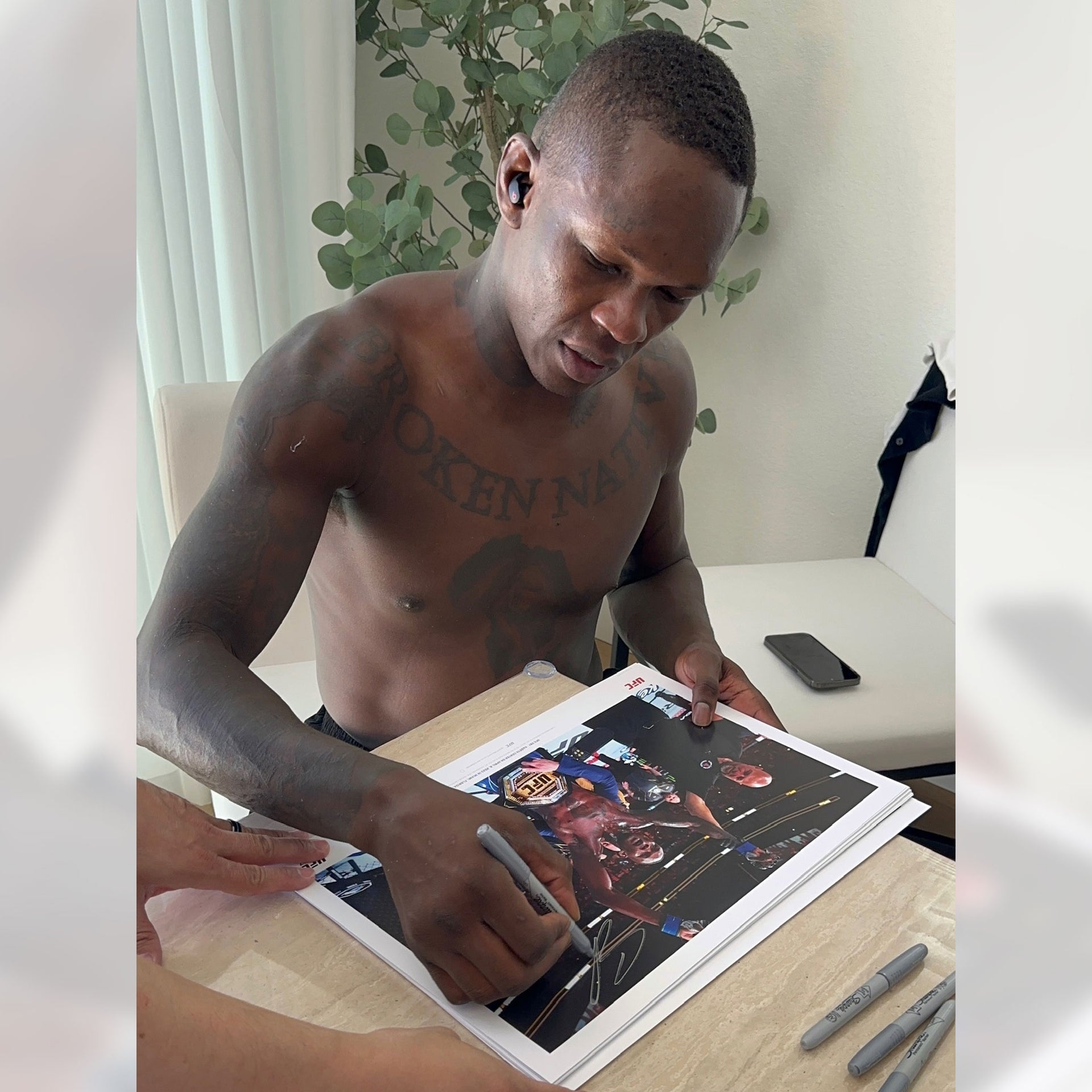 Israel Adesanya Signed Photo UFC 287