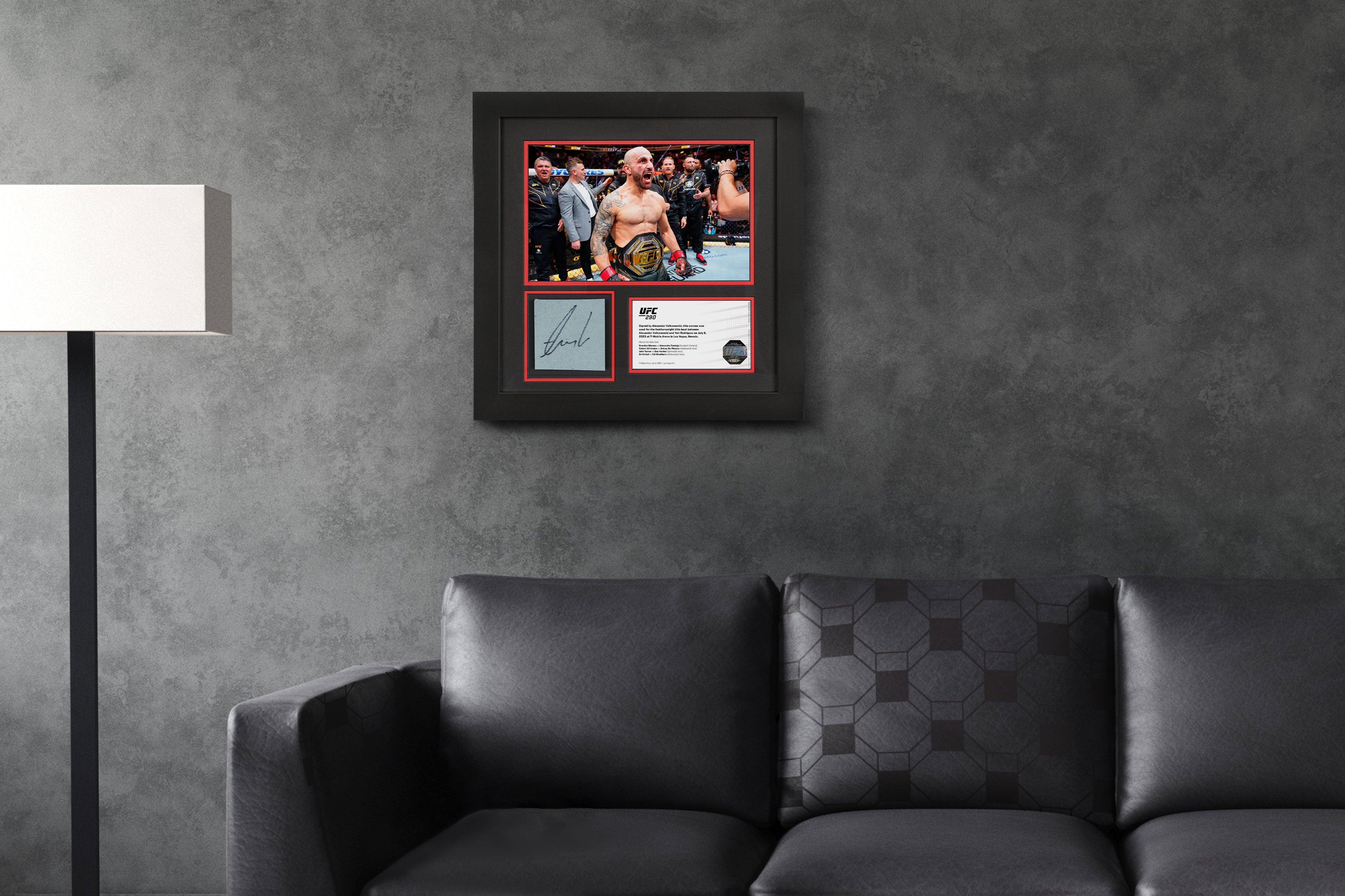 Alexander Volkanovski UFC 290 Signed Canvas & Photo