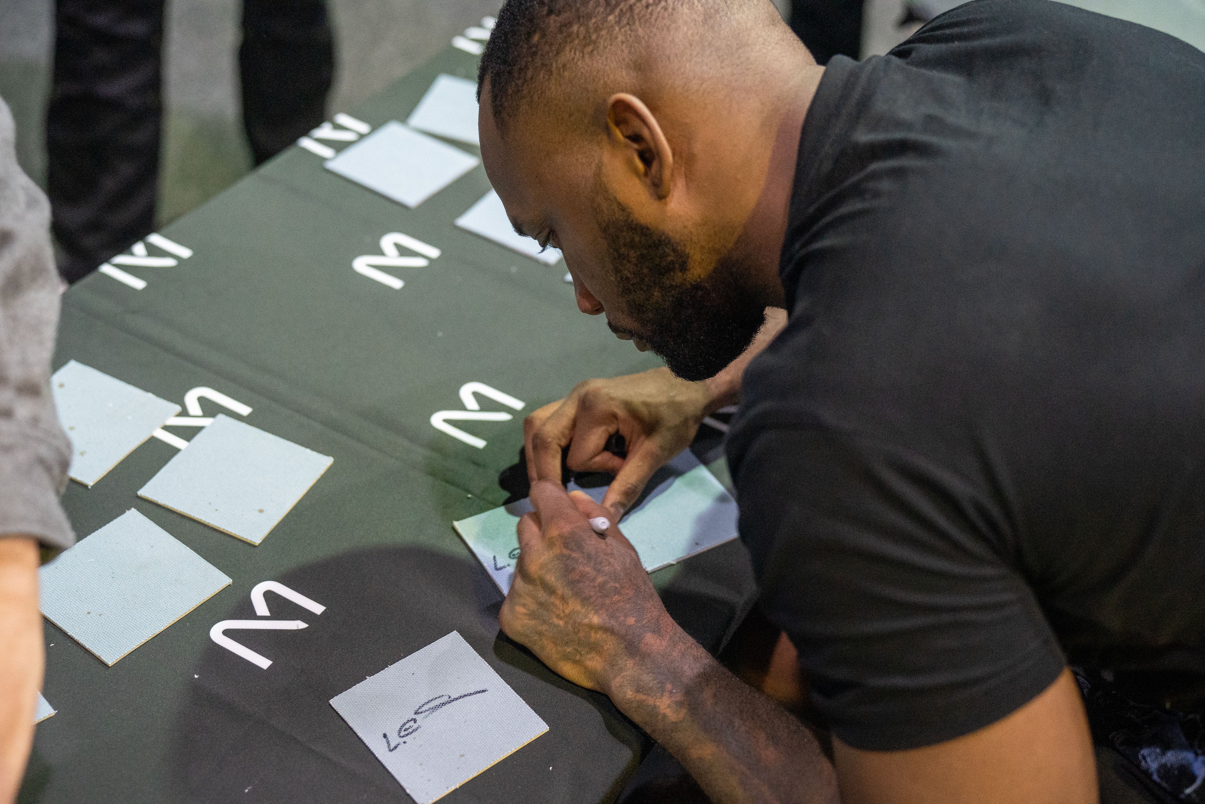 Leon Edwards Signed Canvas & Photo UFC 278