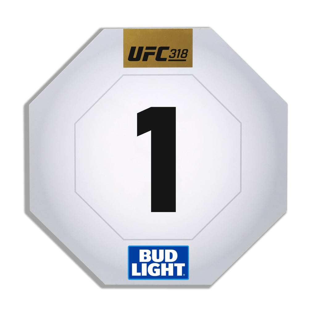UFC 318: Holloway vs Poirier 3 Event Used Round One Card