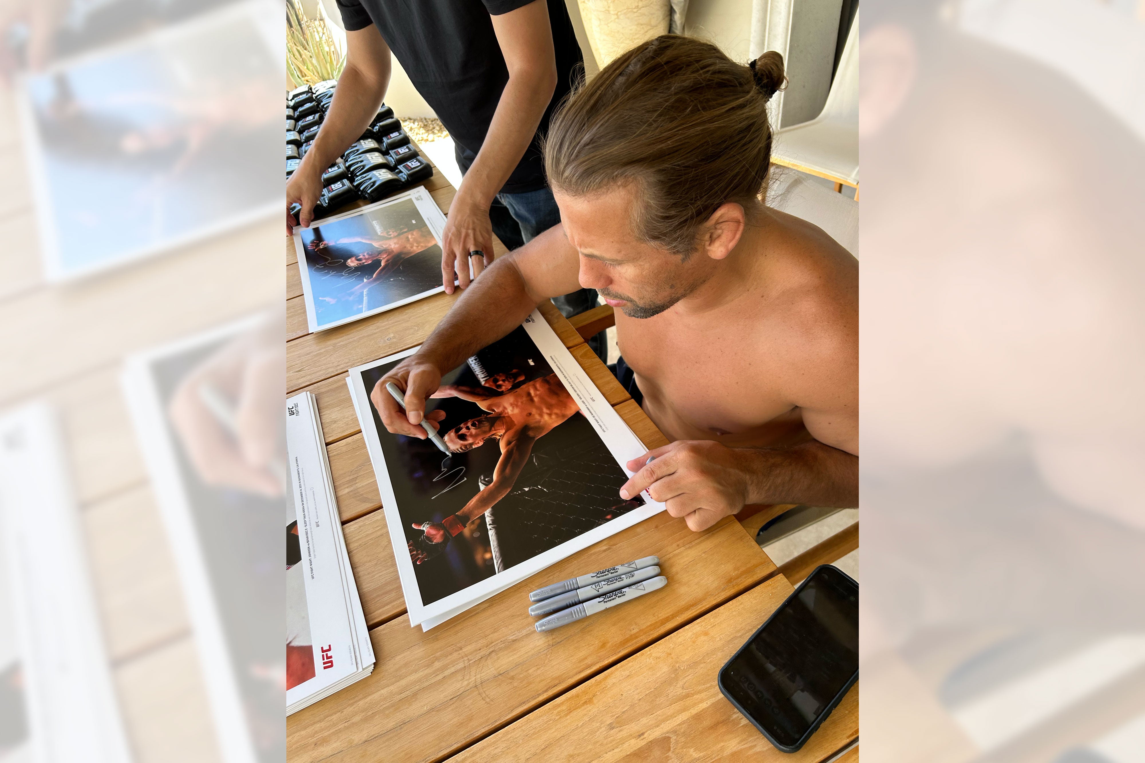 Urijah Faber Signed Photo Fight Night: De Randamie vs Ladd