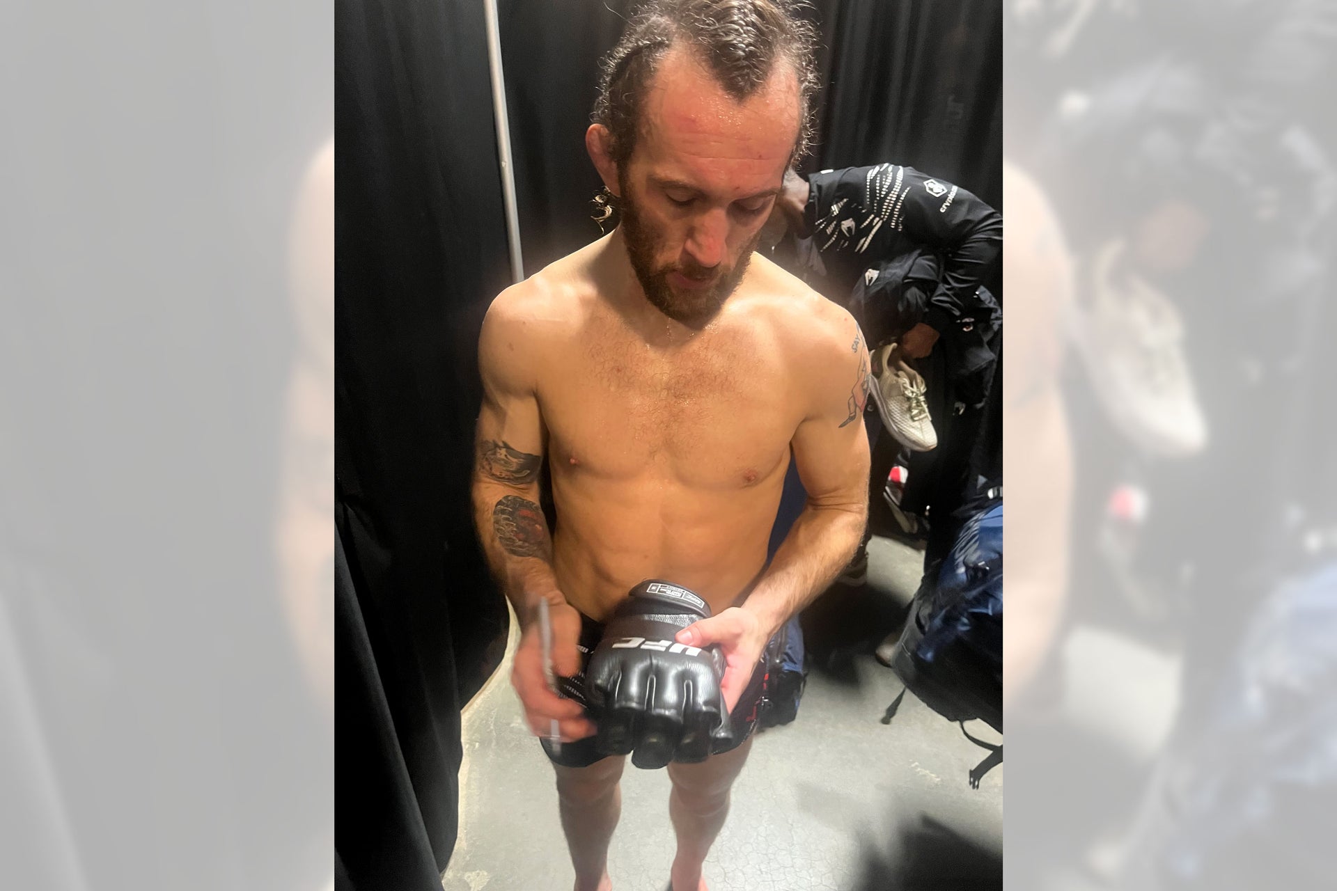 Victor Henry Signed 1-of-1 Fight Worn Gloves UFC Fight Night: Moreno vs Albazi