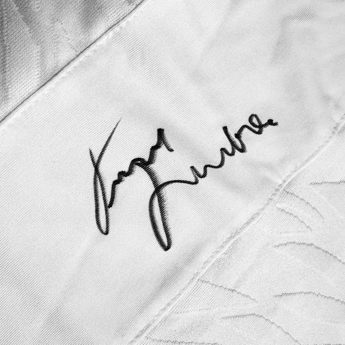 Virna Jandiroba Signed 1-of-1 Fight Issued Jersey UFC 314: Volkanovski vs Lopes