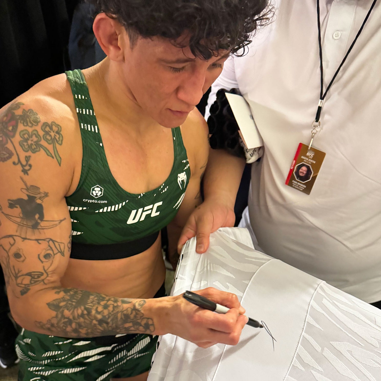 Virna Jandiroba Signed 1-of-1 Fight Issued Jersey UFC 314: Volkanovski vs Lopes