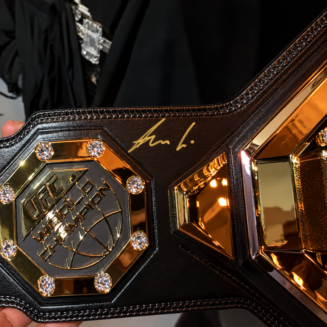 Alexander Volkanovski Signed UFC Legacy Championship Replica Belt