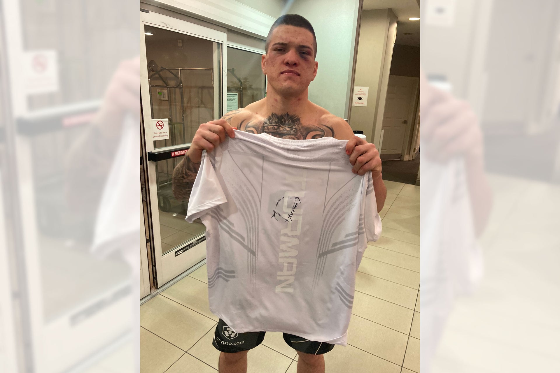Wellington Turman 1-of-1 Signed Fight Issued Jersey UFC Fight Night: Makhachev vs Green