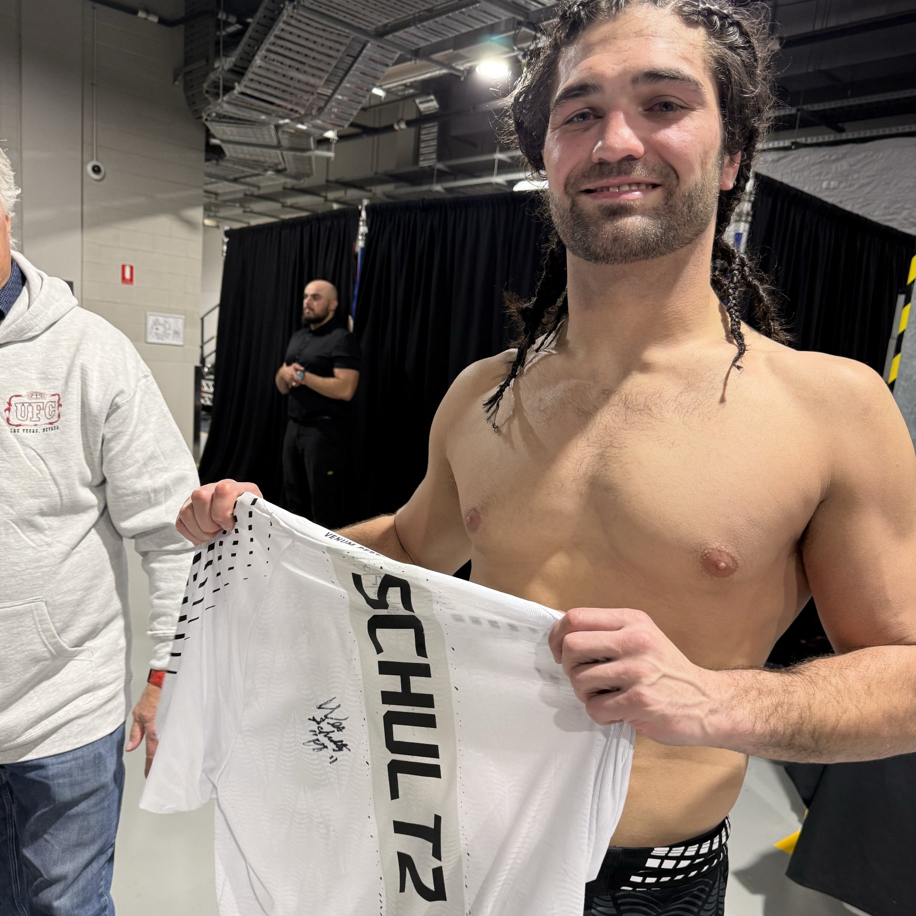 Wes Schultz Signed 1-of-1 Fight Worn Jersey UFC Fight Night: Della Maddalena vs Prates