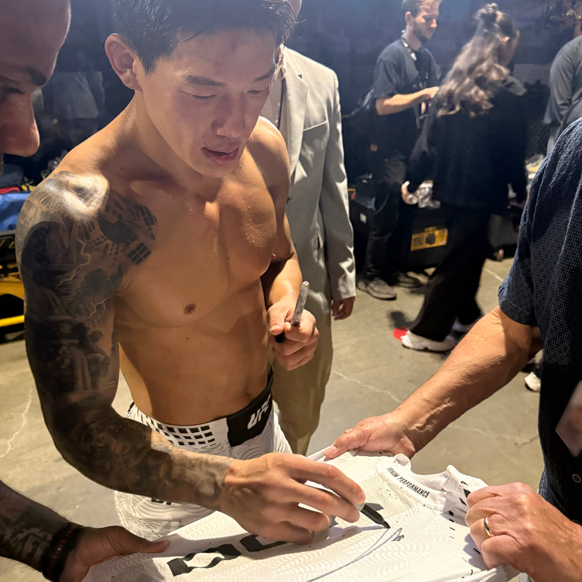 Joo Sang Yoo Signed 1-of-1 Fight Worn Jersey UFC 331: Van vs Pantoja 2