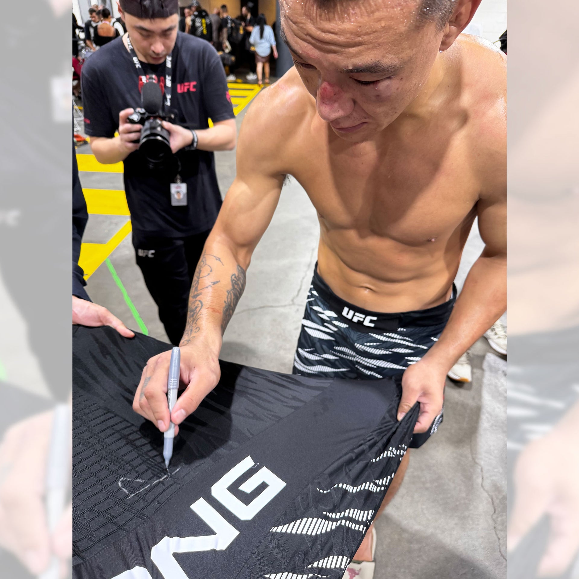 Zhu Rong 1-of-1 Signed Fight Issued Jersey UFC 312: Du Plessis vs Strickland