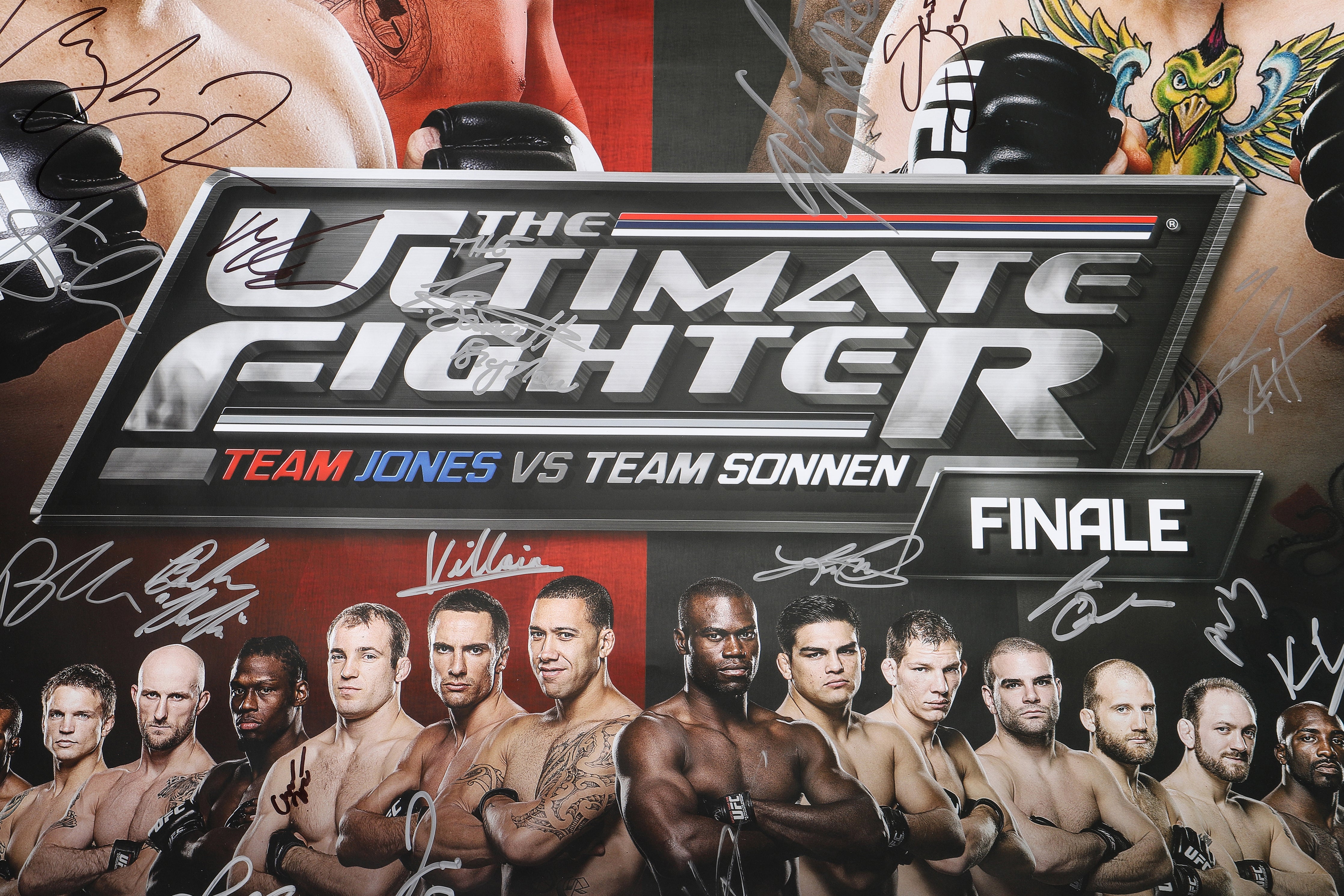 TUF 17: Team Jones vs Team Sonnen 2012 Autographed Poster